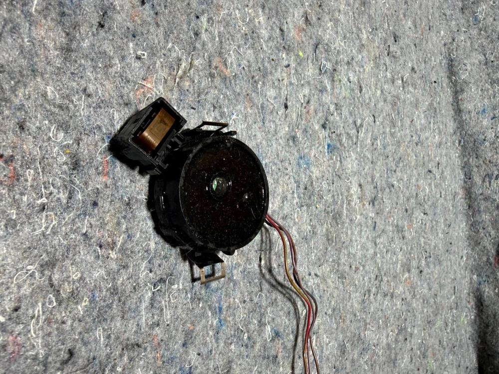 09-14 BMW 528i 535i 550i F10 Windshield Rain Light Solar Sensor 9234087-01 OEM – photo 3