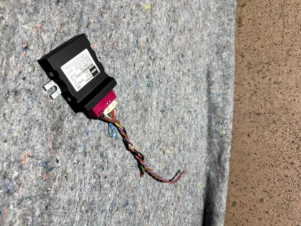 2011-2016 BMW 535I F10 Fuel Pump Computer Control Module Unit OEM – photo 3