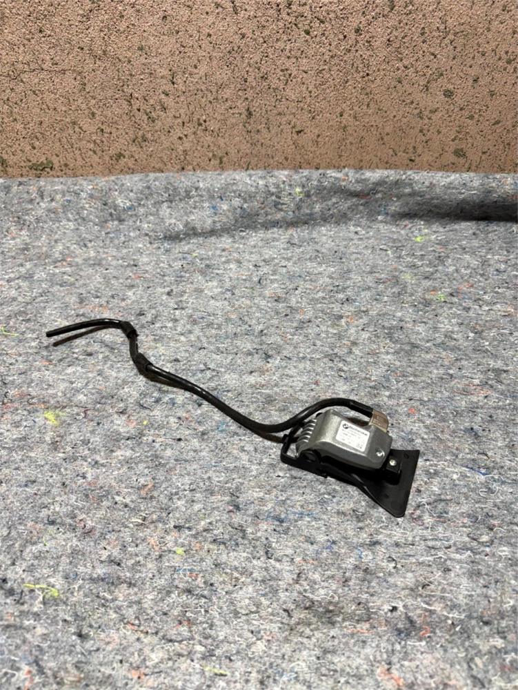 OEM 2011-2012 BMW 528I535I550I M5 F10 Front Lane Departure Warning Camera – photo 1