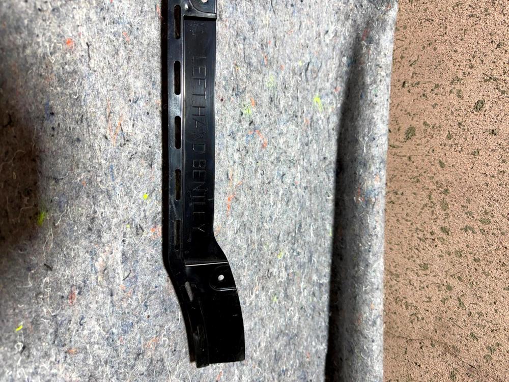 Rear Left Luggage Bracket 3W5864471 Bentley Continental Flying Spur 2006 – photo 3