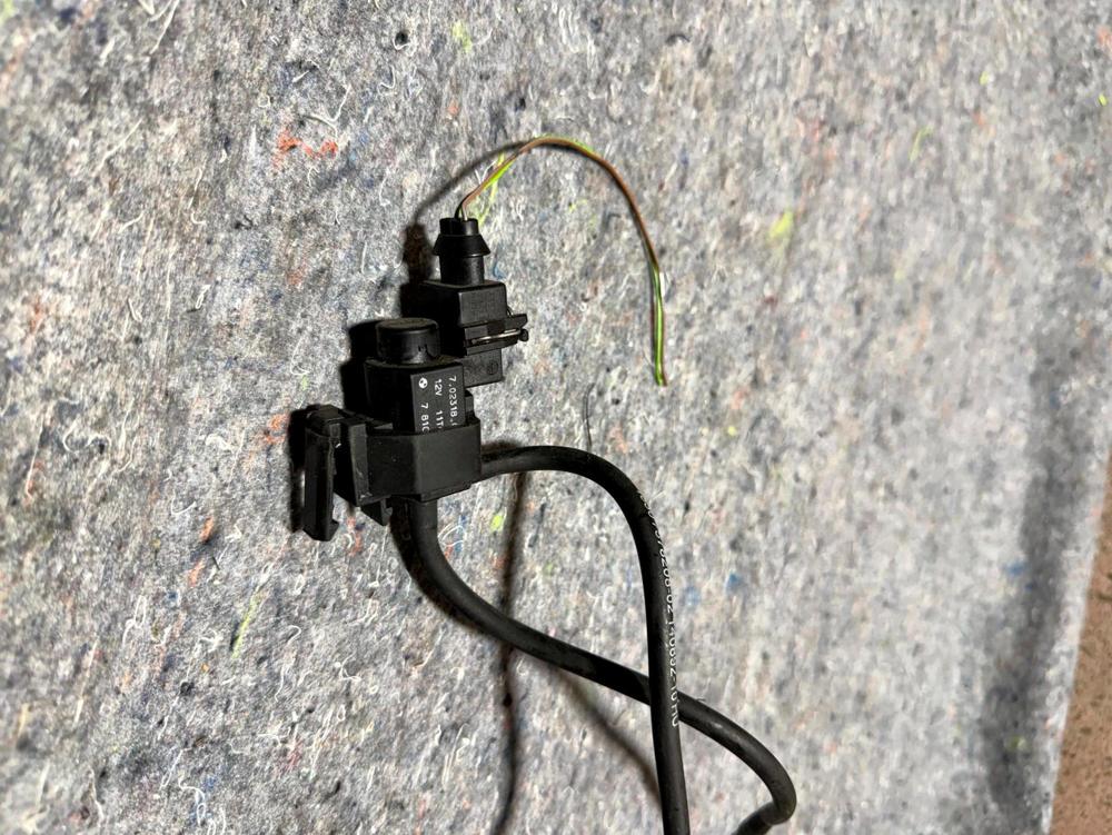 2011-2017 BMW X3 F25 XDRIVE35I 3.0L Gas Emission Egr Vacuum Valve Solenoid OEM – photo 3