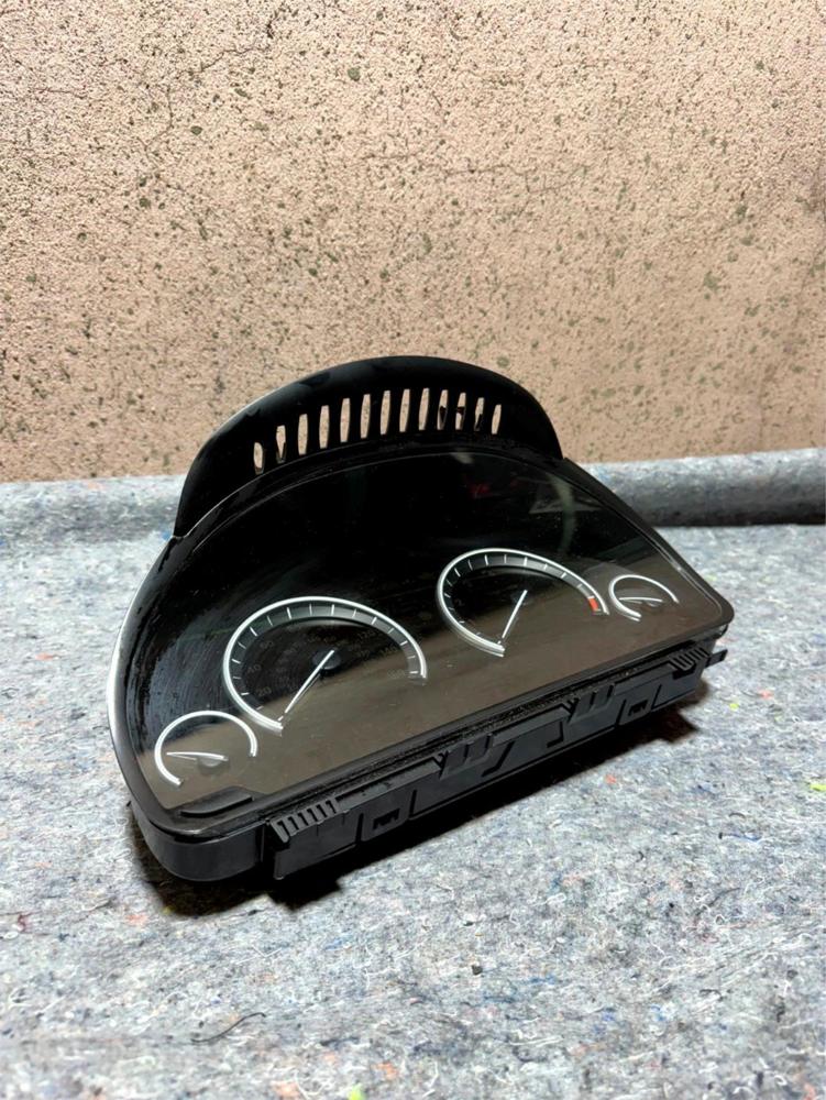 10-15 BMW 740i 750Li F01 F02 Speedometer Instrument Gauge Cluster 1036908460 OEM – photo 1