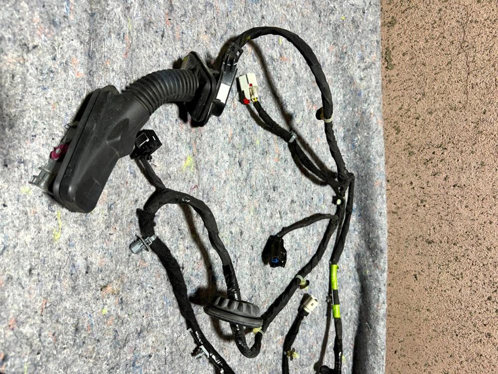 2014-2019 Chevy Impala Rear Right Door Wiring Harness 23104515 – photo 4