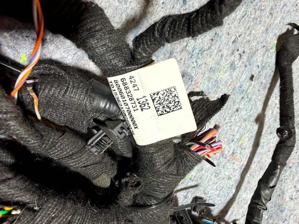 2020 Chevrolet Spark Dashboard Instrument Panel Wiring Harness OEM 42471362 – photo 3