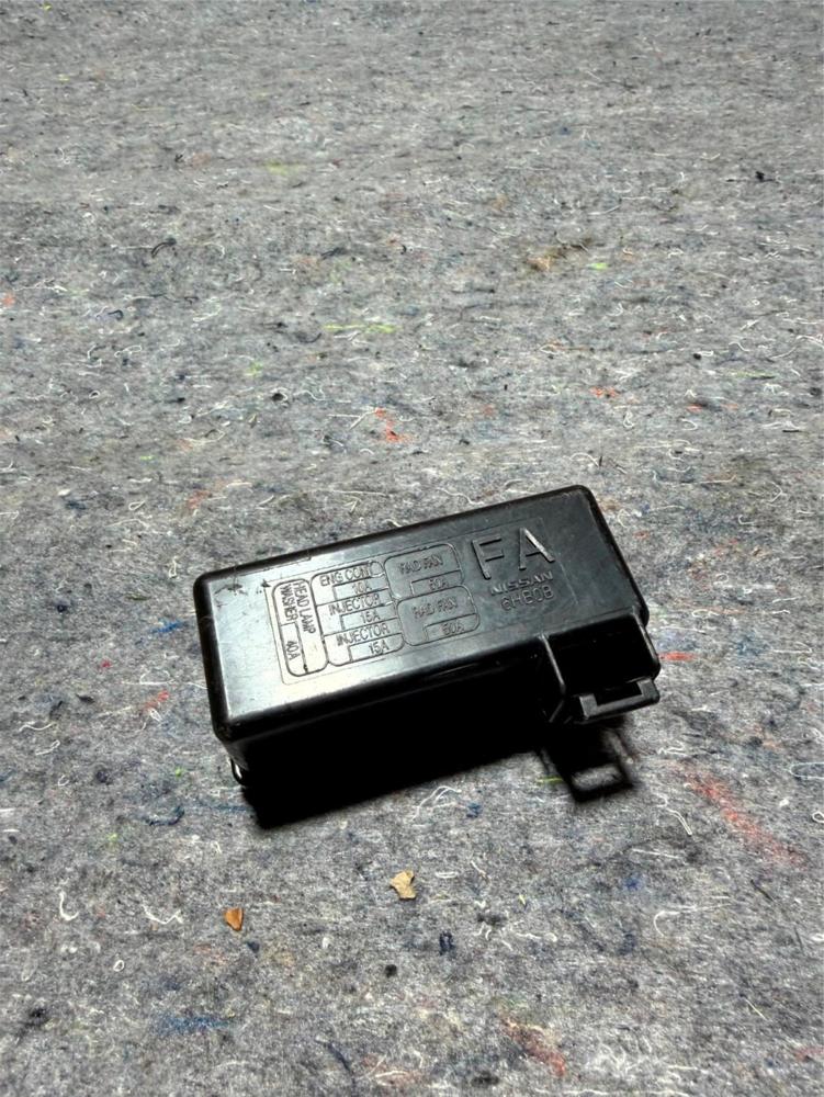 2014-2016 Infniti Q50 Front Engine Bay Fuse Box 6HB0B OEM – photo 1
