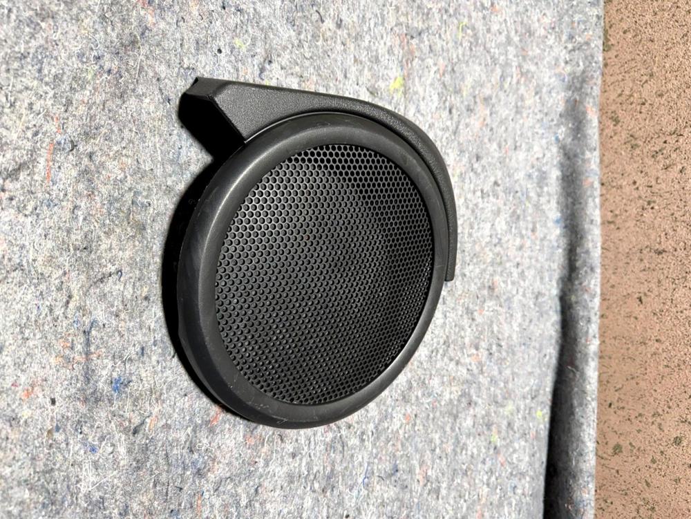 2009-2017 Jeep Patriot Compass Front Left Door Speaker Cover Trim 1AW73TRMAA OEM – photo 3