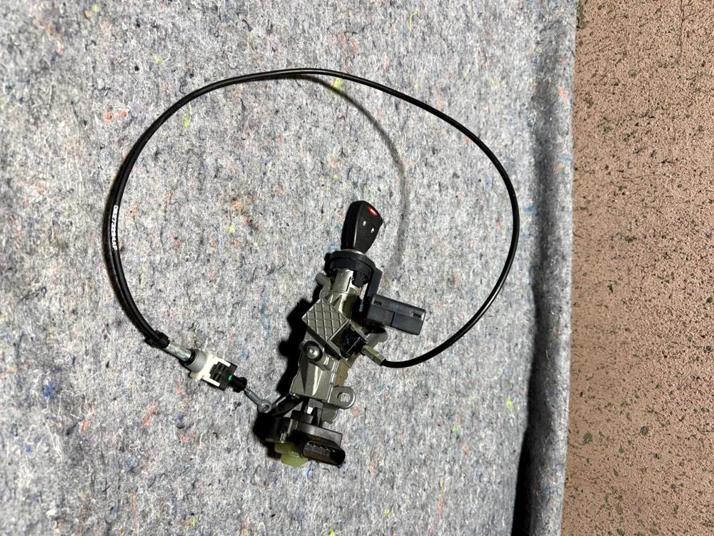 2007-2017 Compass Patriot Ignition Switch Lock Cylinder W/key 05057296AM OEM – photo 2