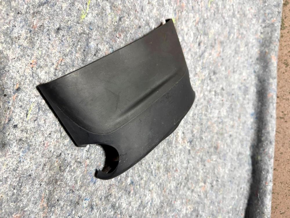 2012 Jeep Compass Upper Steering Wheel Trim Black 1CH69TRMAA – photo 4