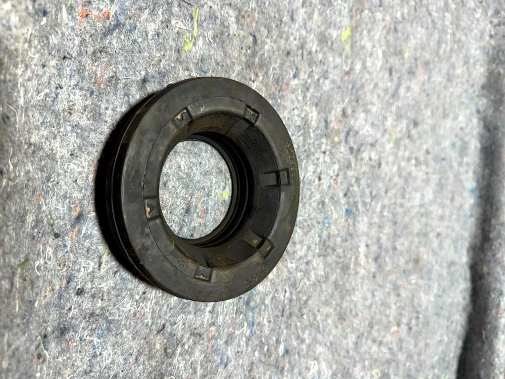 Genuine OEM Mopar Front Coil Spring Insulator for Jeep Wrangler – photo 4