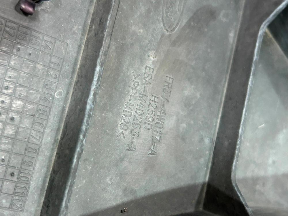 2016-2023 Mustang GT350 Rear Skid Plate Underbelly Pan Diffuse OEM FR3V4W0170A – photo 2