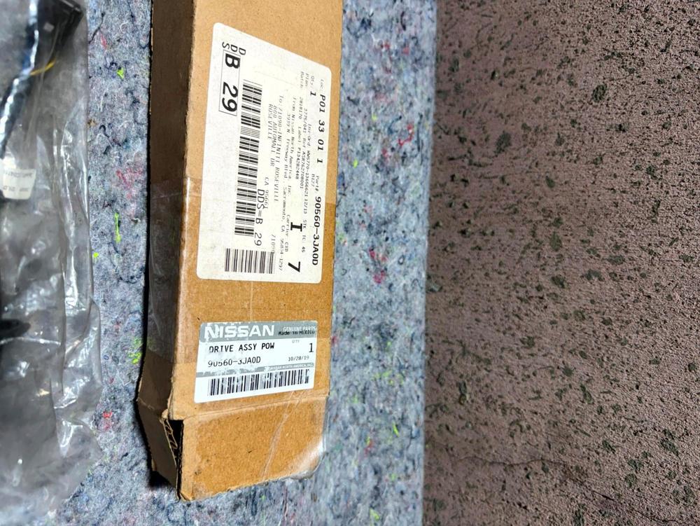 Tailgate Power Trunk Lift Stut Shock Infiniti QX60 2015 2016 - 905603JA0D - OEM – photo 2