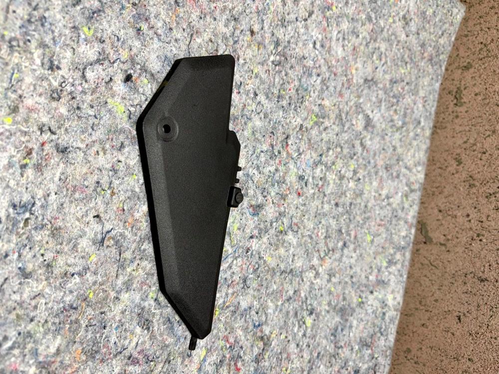 Left Small Air Box Side Cover for Kawasaki Ninja 300 2013-2017 OEM 14092-0954 – photo 3