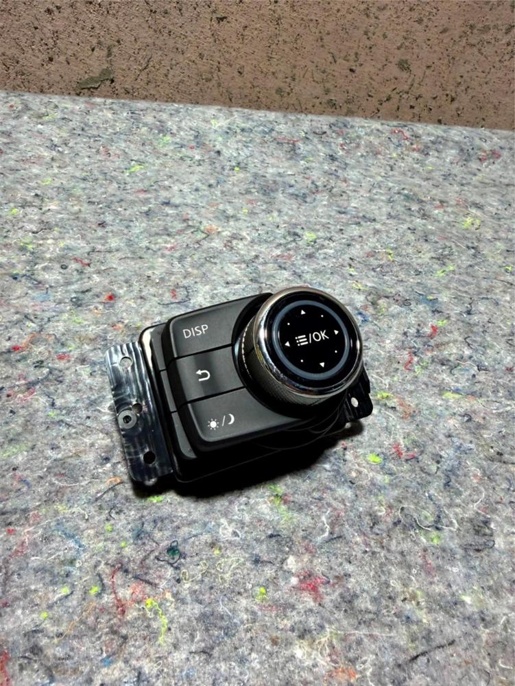 2017-2022 Infiniti Q50 Center Console Multimedia Control Switch KNOB283952V72A – photo 1