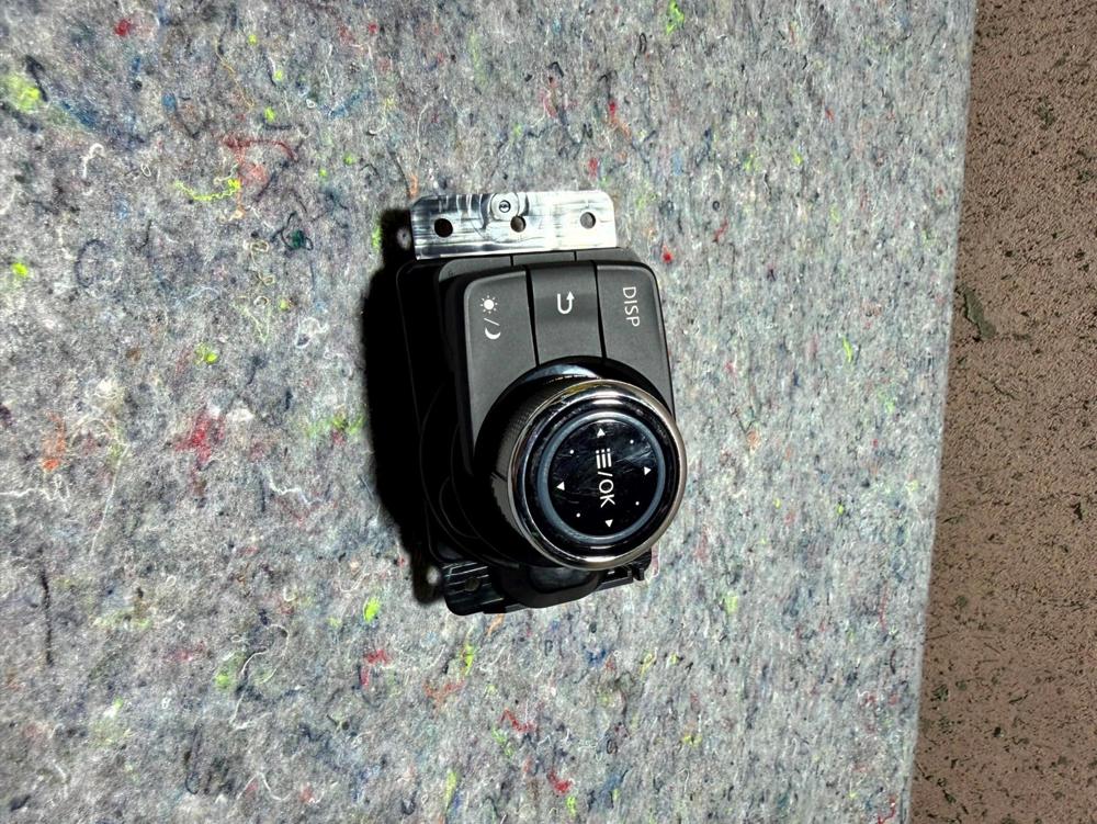 2017-2022 Infiniti Q50 Center Console Multimedia Control Switch KNOB283952V72A – photo 3