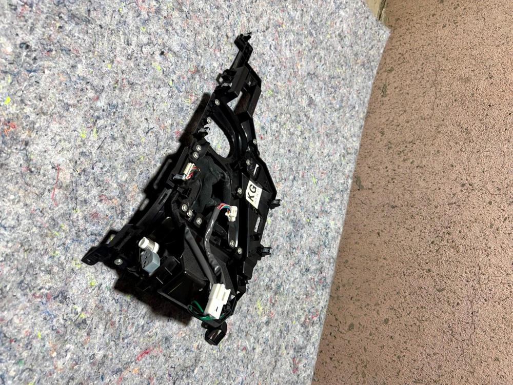 2014-2022 Infiniti Q50 Center Console Shifter Trim Bezel Navigation Control OEM – photo 4