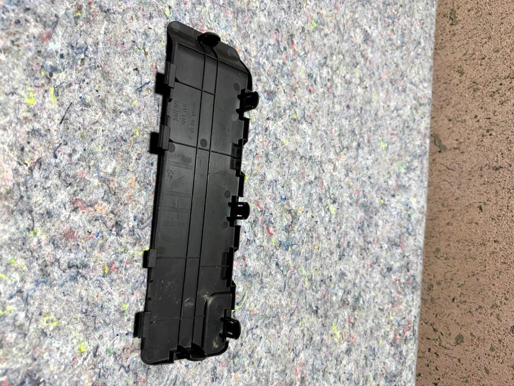 Infiniti Q50 2014-2018 Glove Box Inner Trim Cover OEM 681SA 4GF0A – photo 4