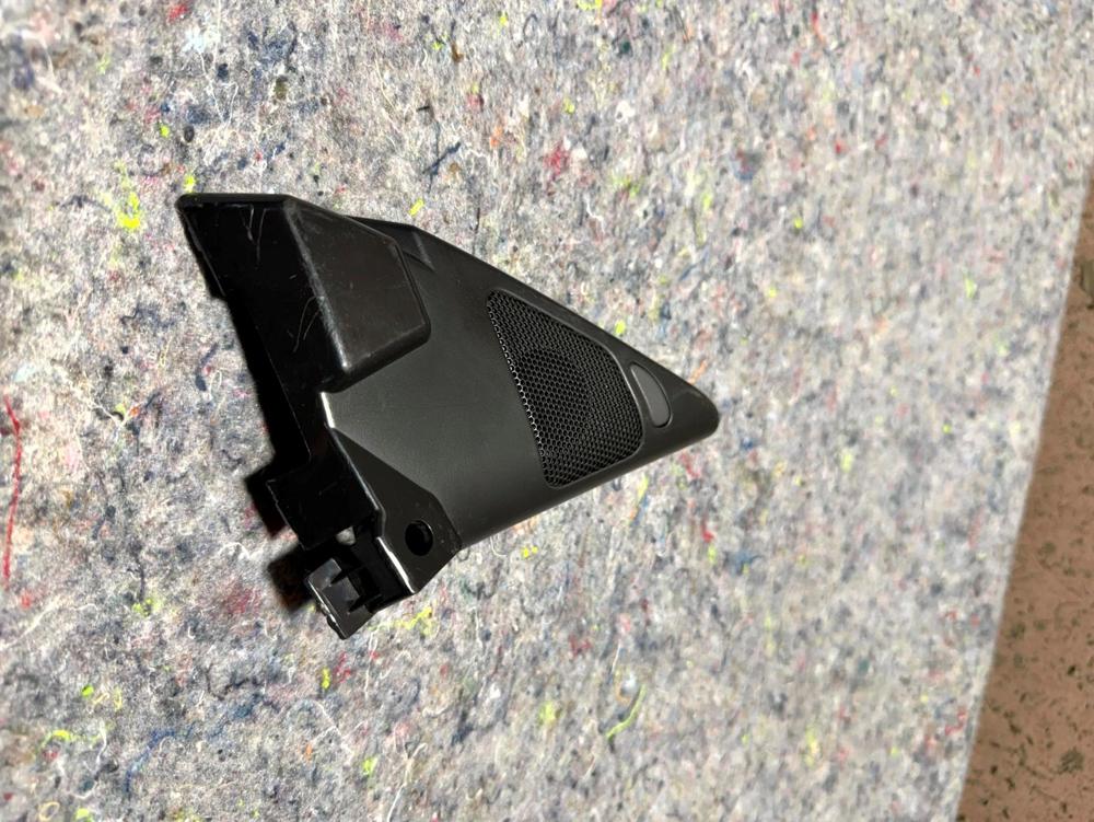 2015 2016 2017 Infiniti Q50 OEM Right Front Door Trim Tweeker Blind Spot Speaker – photo 3