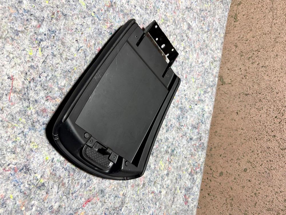2014-2021 Infiniti Q50 Center Console Black Leather Armrest Lid OEM – photo 2