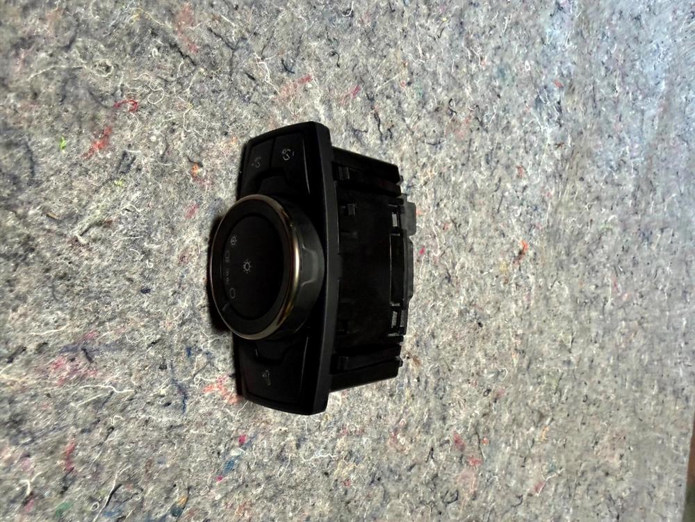 2019 Ford F150 Raptor OEM Headlight Lamp Switch Control HL3T13D061ABW – photo 4