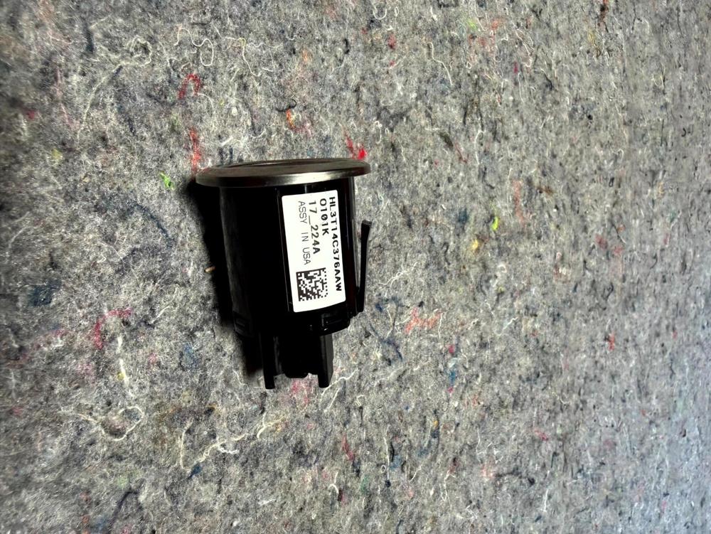 2020 Ford F150 Raptor Engine Start Stop Push Button PC3T-14C376-AAW – photo 4