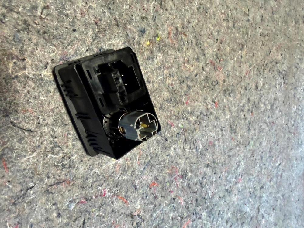 2015-2020 Ford F150 Dash Power Outlet Plug Port AC 110V 400W FL3T-19G310-BC – photo 2