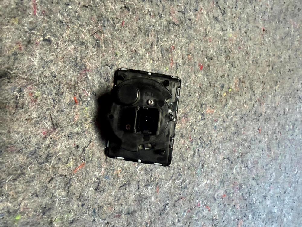 2017-2020 Ford Raptor Transfer Case Control Switch HL3T-7Z155-AEW – photo 3