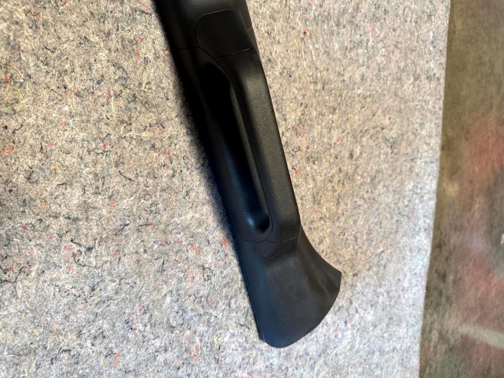 2020 Ford F150 Raptor Right Windshield a Pillar Trim Molding JL3B-15025A82-ADW – photo 4