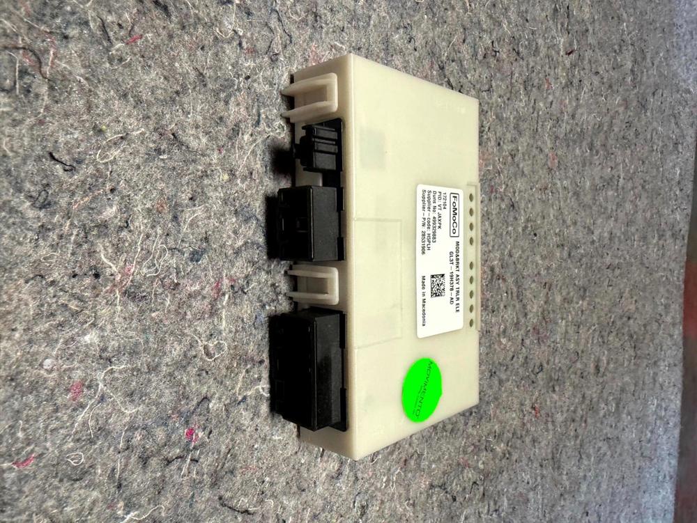 2017 Ford F150 Raptor ECM Towing Control Trailer Tor Module GL3T-19H378-AD – photo 2