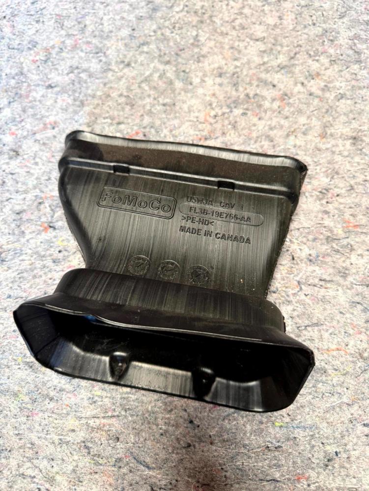 2017 2018 2019 Ford F250 F350 F450 Inner Intake Air OEM Genuine Diesel – photo 1
