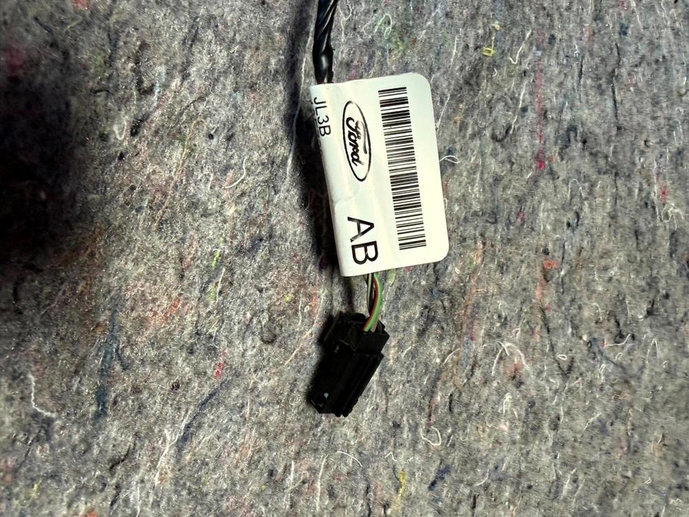 2017-2018 F150 Shelby Raptor Dashboard Lower Ambient Light JL3B13D720 – photo 3