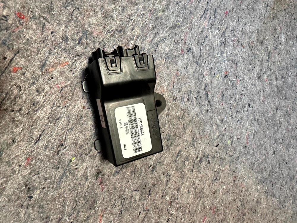 2015-2020 Ford Raptor OEM Light Lamp Control Module FU5T-15A320-CA – photo 3