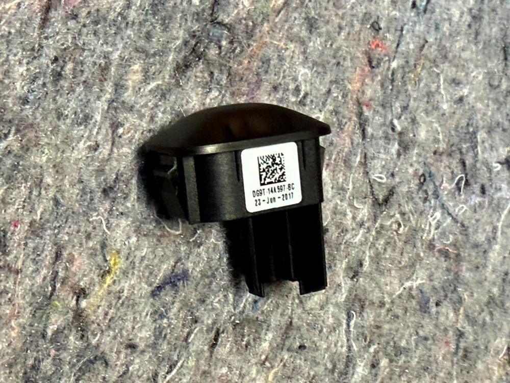 2015-2020 Ford Raptor Ambient Light Sun Load Tempurature Sensor DG9T-14A597-BC – photo 3