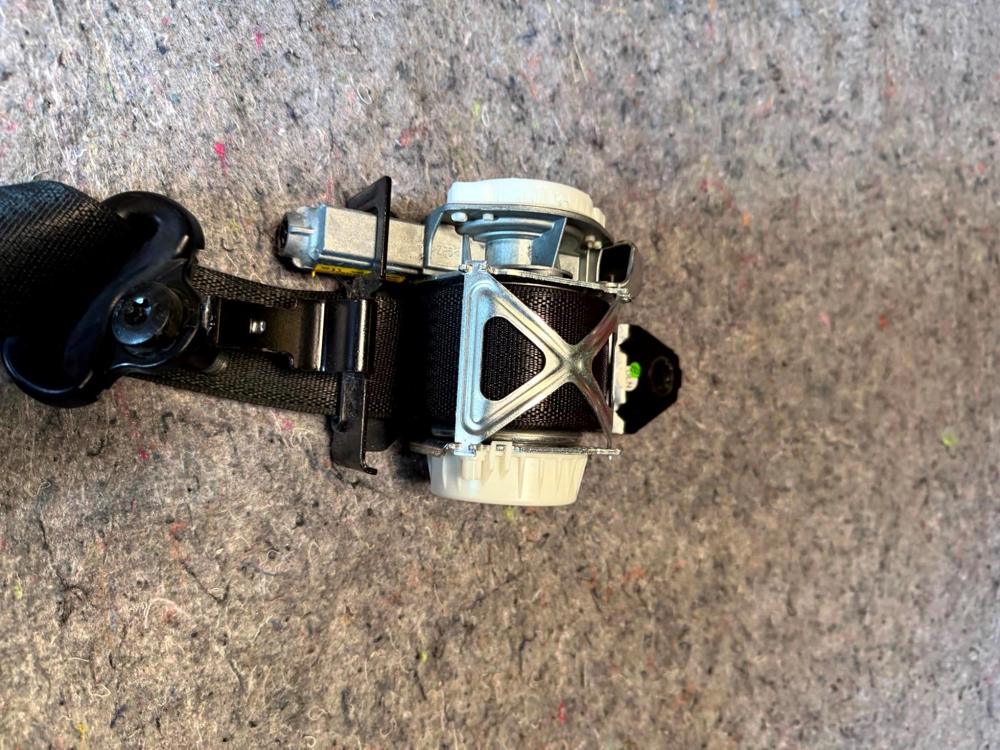 2015-2020 Ford Raptor Front Passenger Seat Belt Retractor JL3BC699D64AF3ZHE Good – photo 2