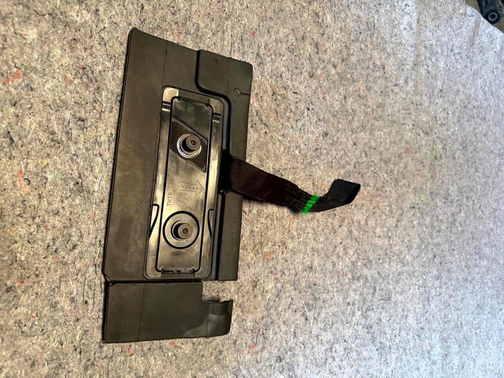 2015-2020 Ford Raptor Rear Floor Jack Bracket Insulator Base OEM – photo 2