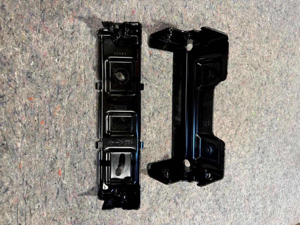2015-2020 Ford Raptor Front Console Floor Jump Seat Bracket Set FL3A-96625A80-A – photo 3