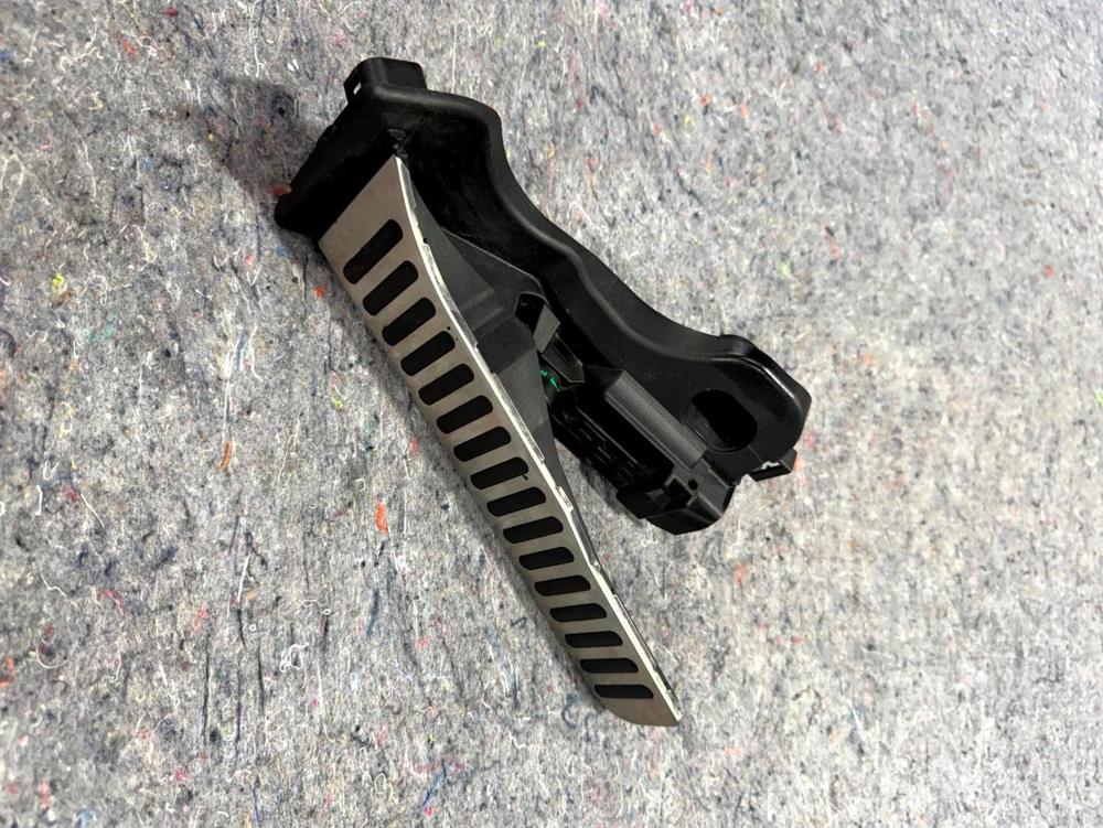 08-15 Audi TT Gas Pedal Throttle Accelerator Sensor 1K1723503N OEM – photo 3
