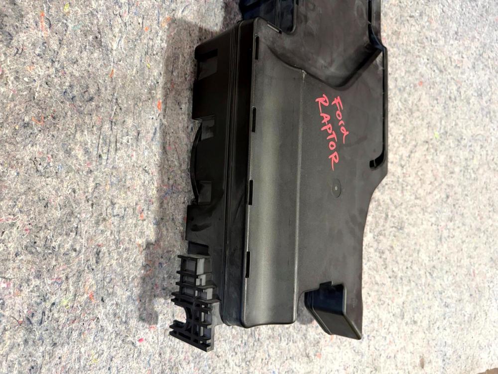 2018-2020 Ford F150 OEM B&0 Subwoofer Speaker JL3T19A067KB OEM – photo 2