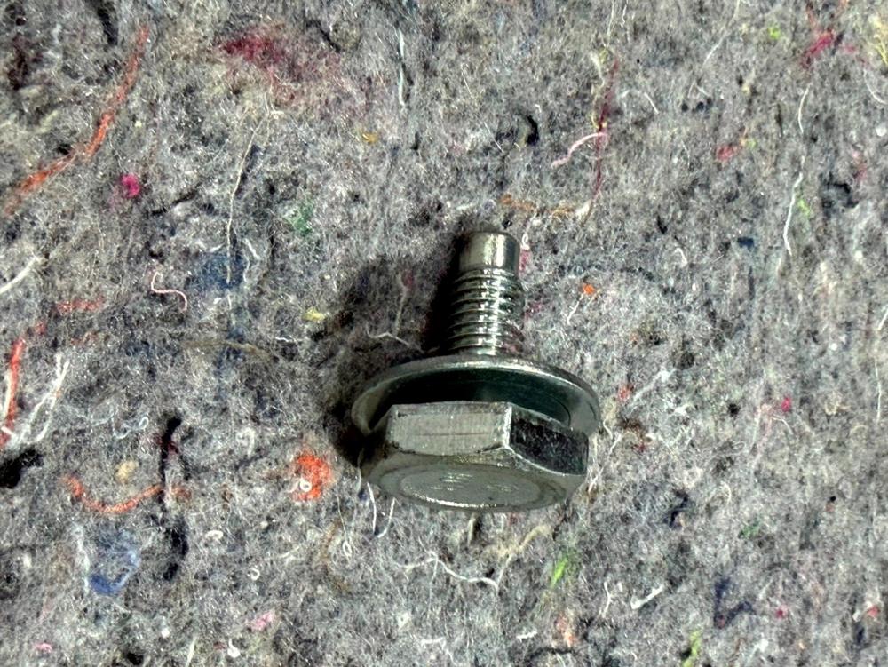 Genuine Ford Raptor Steering Wheel Bolt OEM – photo 3