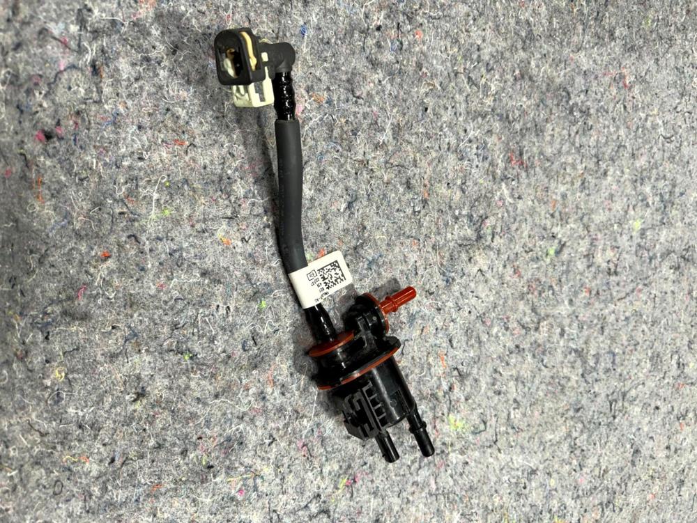 2021-2025 Ford F150 OEM Evaporator Fuel Vapor Canister Vacuum Valve ML349B325AC – photo 4