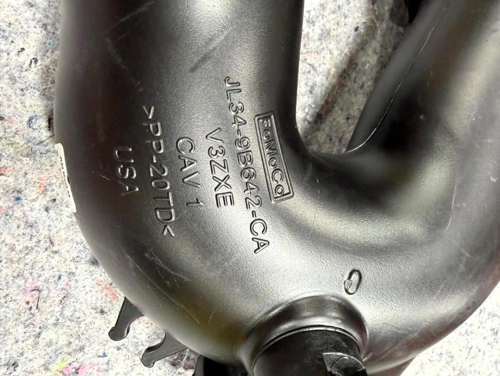 2018-2021 Ford Expedition 3.5L Engine Air Intake Box Inlet Duct Hose JL349B642CA – photo 3