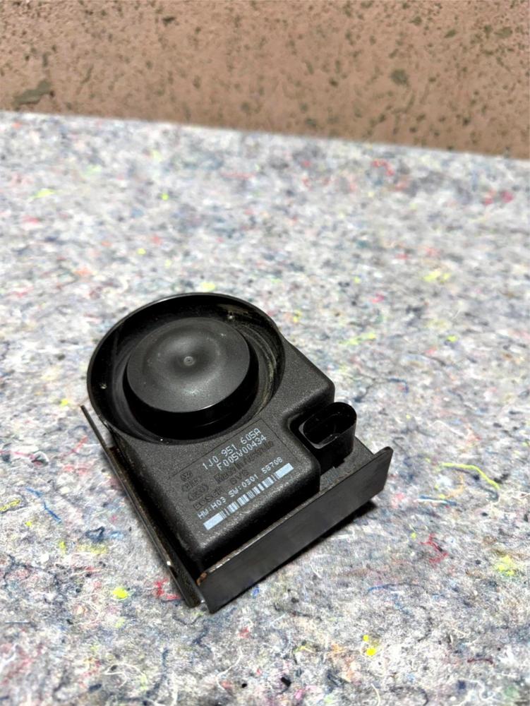 12-18 OEM Bentley Continental GT Gtc Anti Theft Alarm System Electronic Siren – photo 1