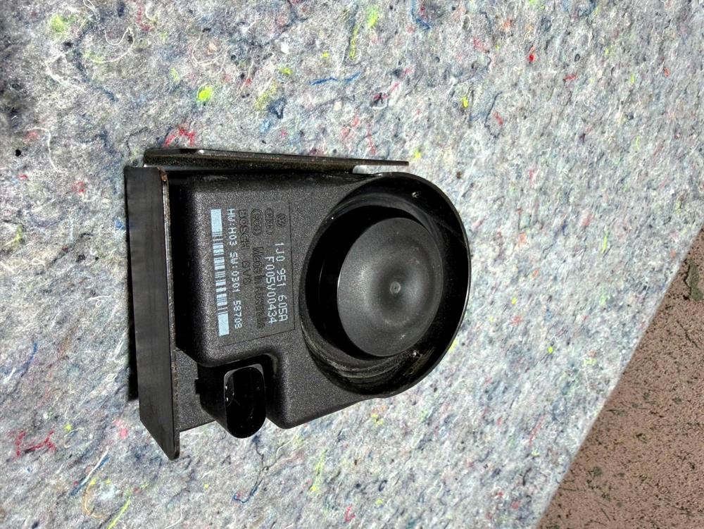 12-18 OEM Bentley Continental GT Gtc Anti Theft Alarm System Electronic Siren – photo 3