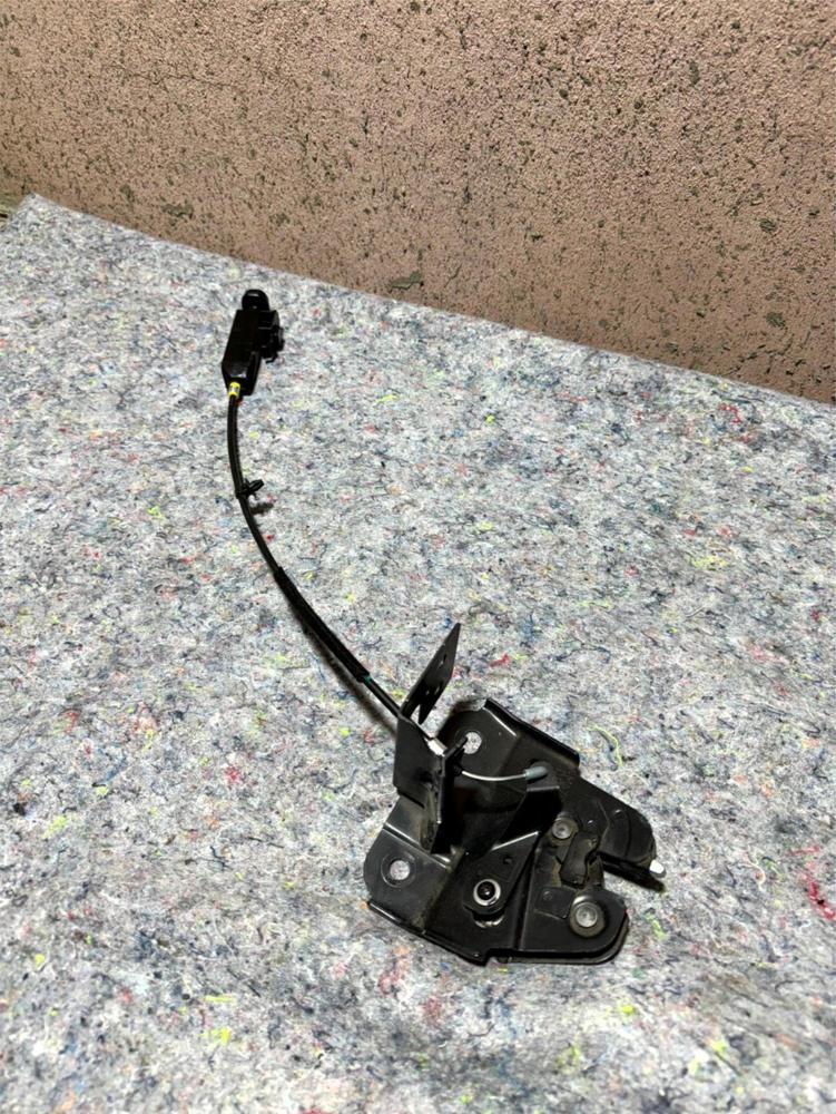 Toyota Yaris Ia 17022 Folding Seat Latch Lock Left LH Mazda DB7M – photo 1