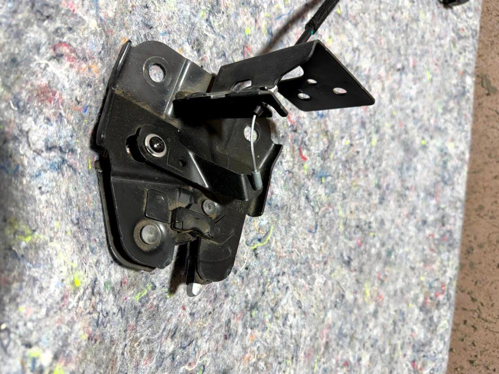 Toyota Yaris Ia 17022 Folding Seat Latch Lock Left LH Mazda DB7M – photo 4
