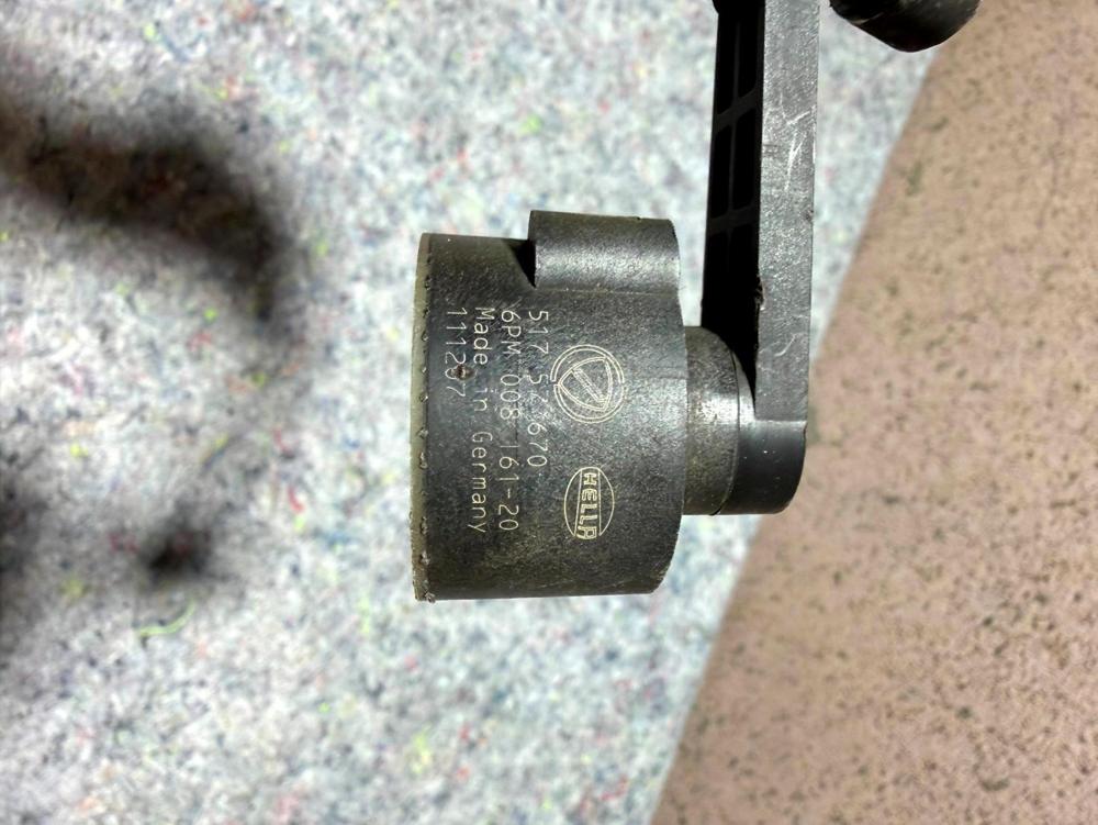 Maserati M139 Quattroporte 04-08 Height Level Sensor 5175670 OEM – photo 2