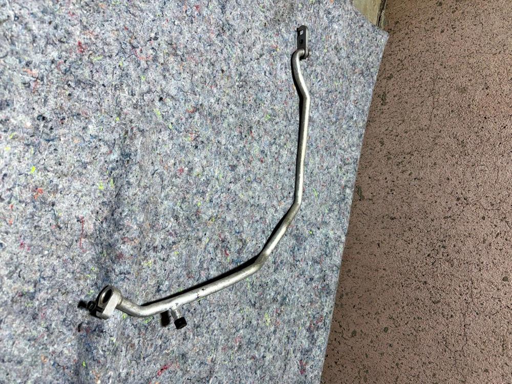 Infiniti Q50 3.7 AC Hose Lone 2014-2018 OEM – photo 2