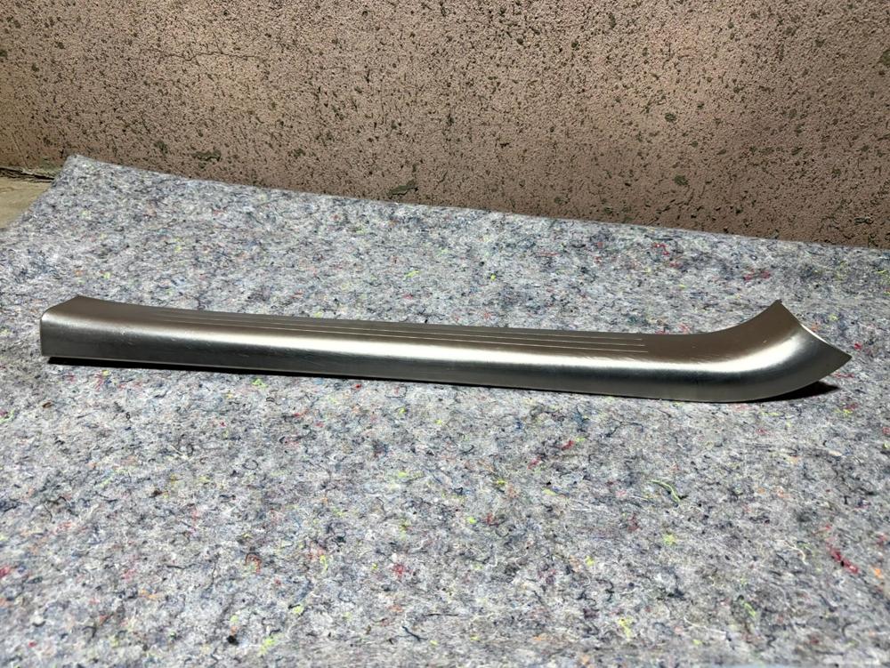06-12 Bentley Continentl Front Left Driver Side Sill Scuff Plate 3W4863381P OEM – photo 1