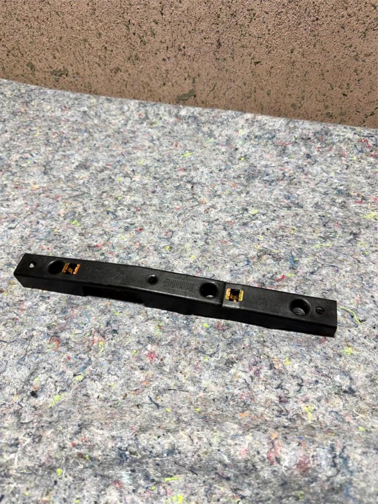 3D5867159A Support Coating Rear Trunk Top Left Side B – photo 1