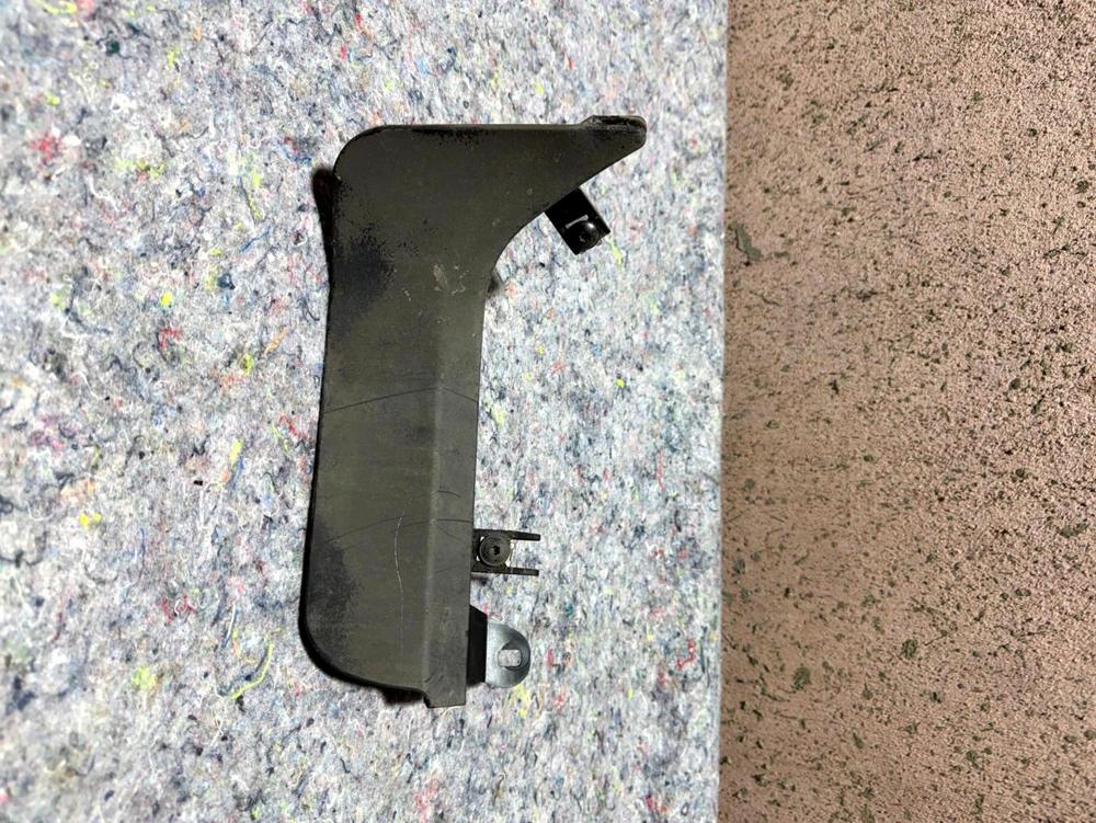 2006-2012 Bentley Continental Rear Right Side Mud Guard Flap Splash Shield OEM – photo 3