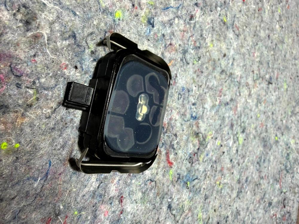 Bentley Continental Flying Spur 05-13 Widnshield Rain Sensor OEM 2W5955559 – photo 3